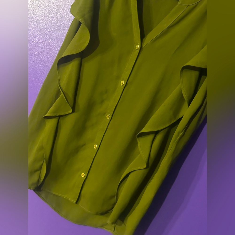 Green Top - Picture 2 of 2